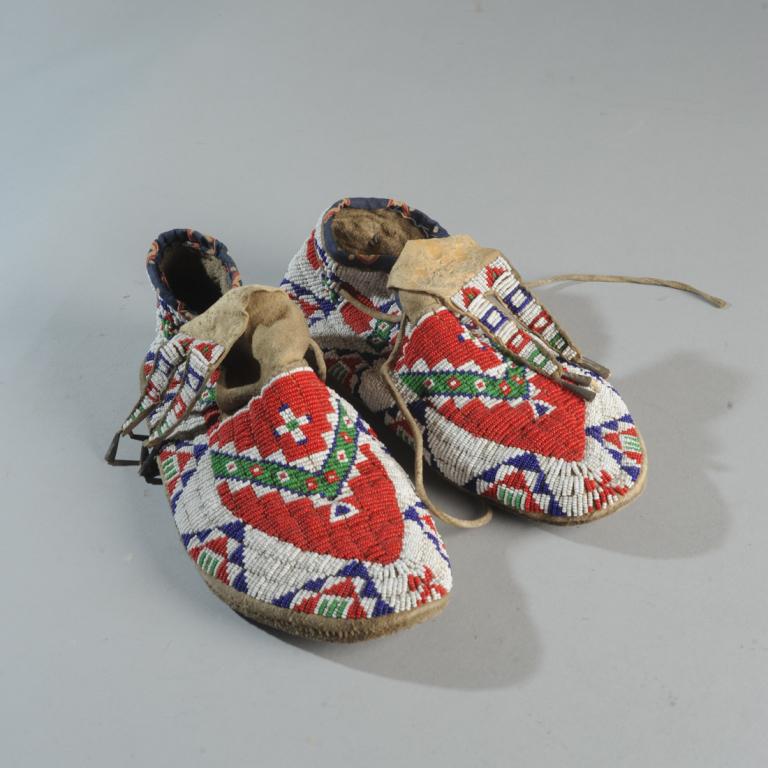 Plains Beaded Moccasins (1 of 5)