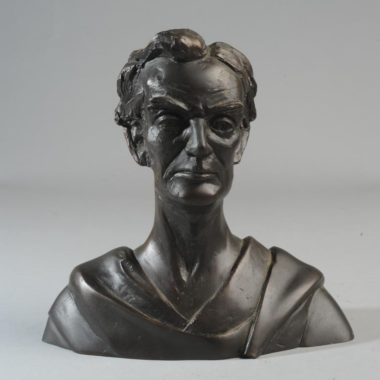 Cast Bronze Bust of Abraham Lincoln (1 of 4)