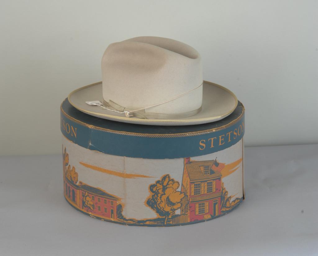 Vintage Stetson Twenty Five Cowboy Hat (1 of 6)