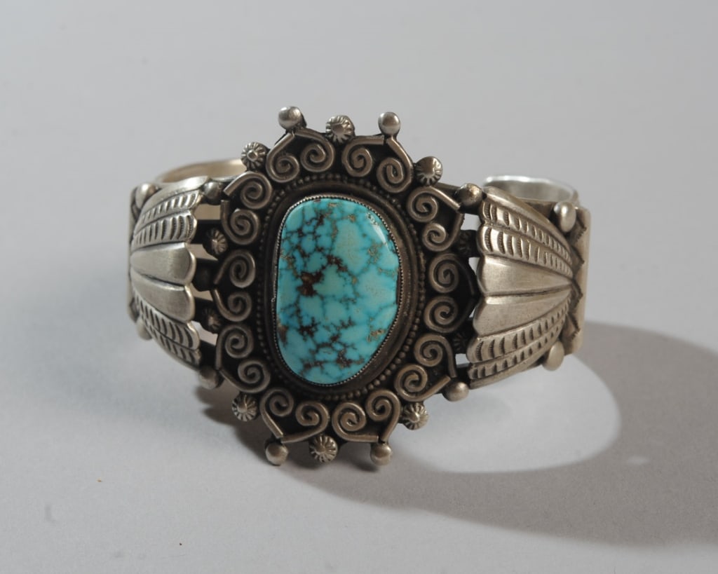 Navajo Kingman Turquoise Cuff, Daniel Martinez (1 of 4)
