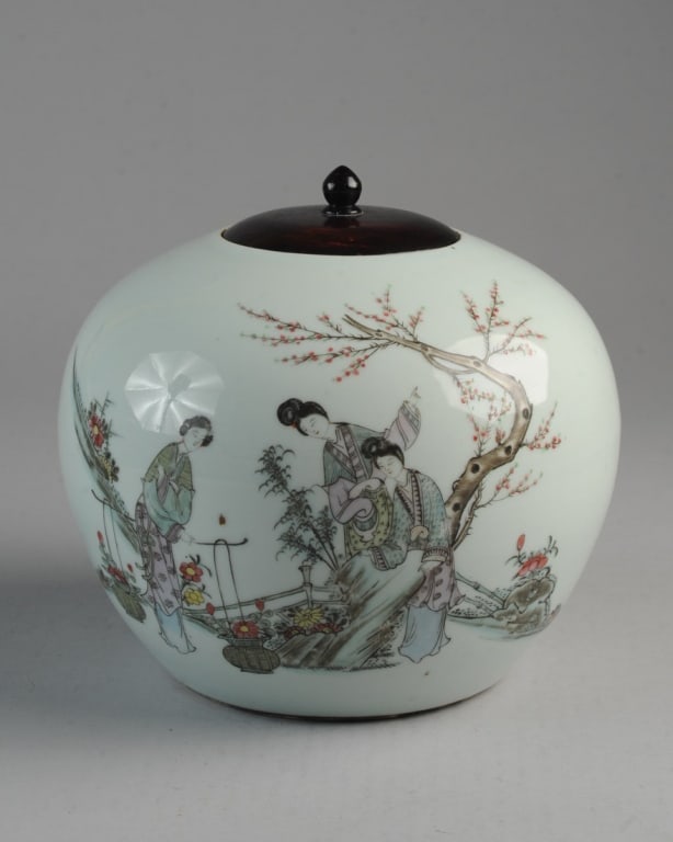 Chinese Republic Porcelain Jar, Women in a Garden (1 of 7)