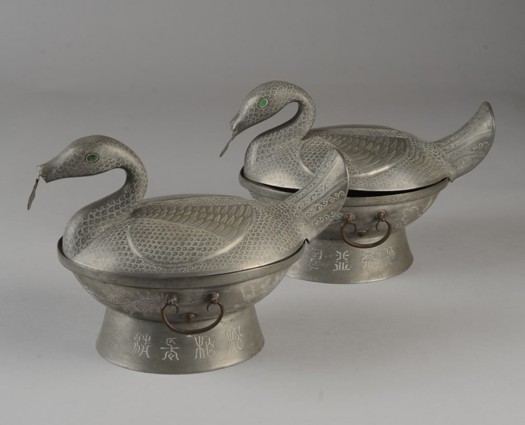 Pair Antique Chinese Pewter Duck Vessels (1 of 12)