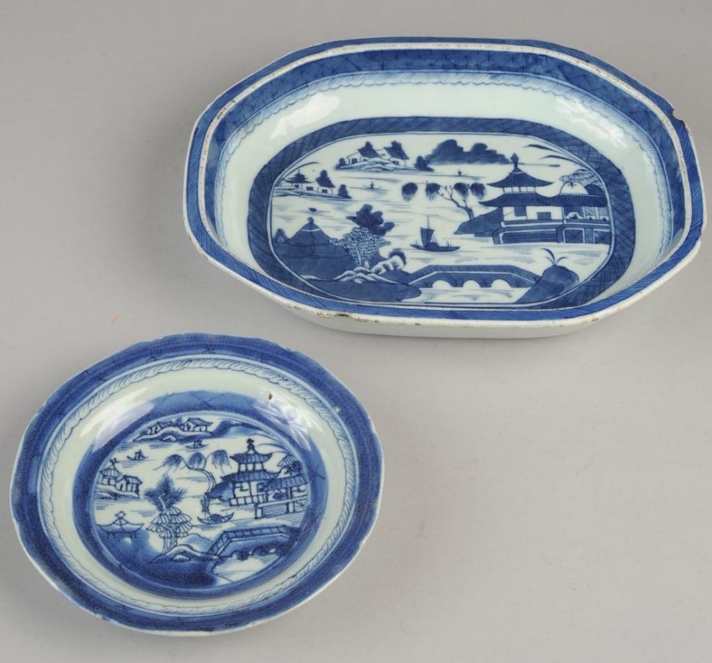 2 Pcs Chinee Export Blue & White Canton Porcelain (1 of 9)