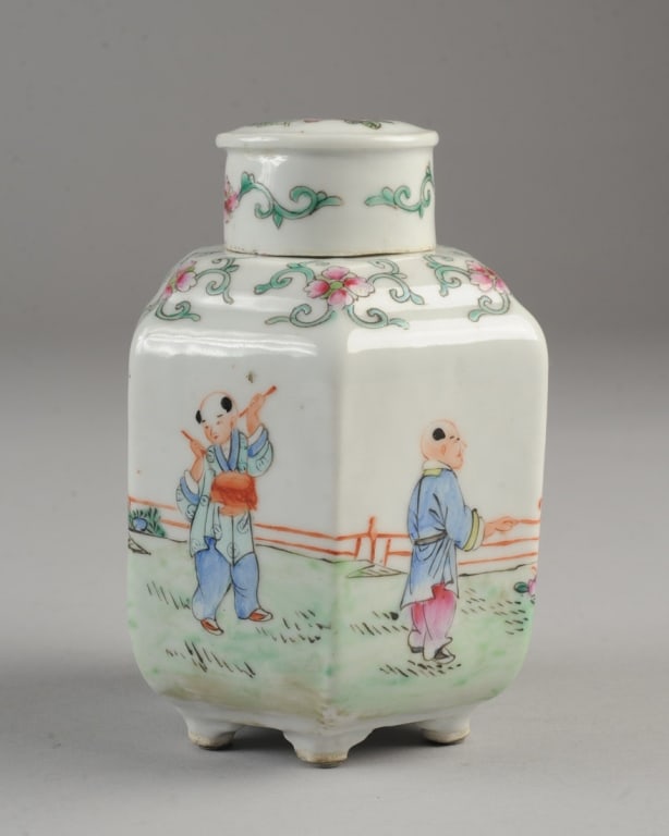 Chinese Republic Tea Caddy (1 of 6)