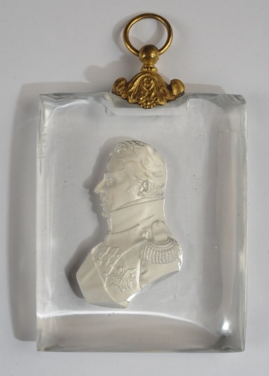 19th C. Desprez Sulphide Cameo of Charles X: Signed French sulphide cameo portrait embedded in crystal, showing Charles X of France (1757-1836,) in profile. Verso with impressed mark: "DESPREZ." Crystal with rounded edge. Minor chip to upper rig
