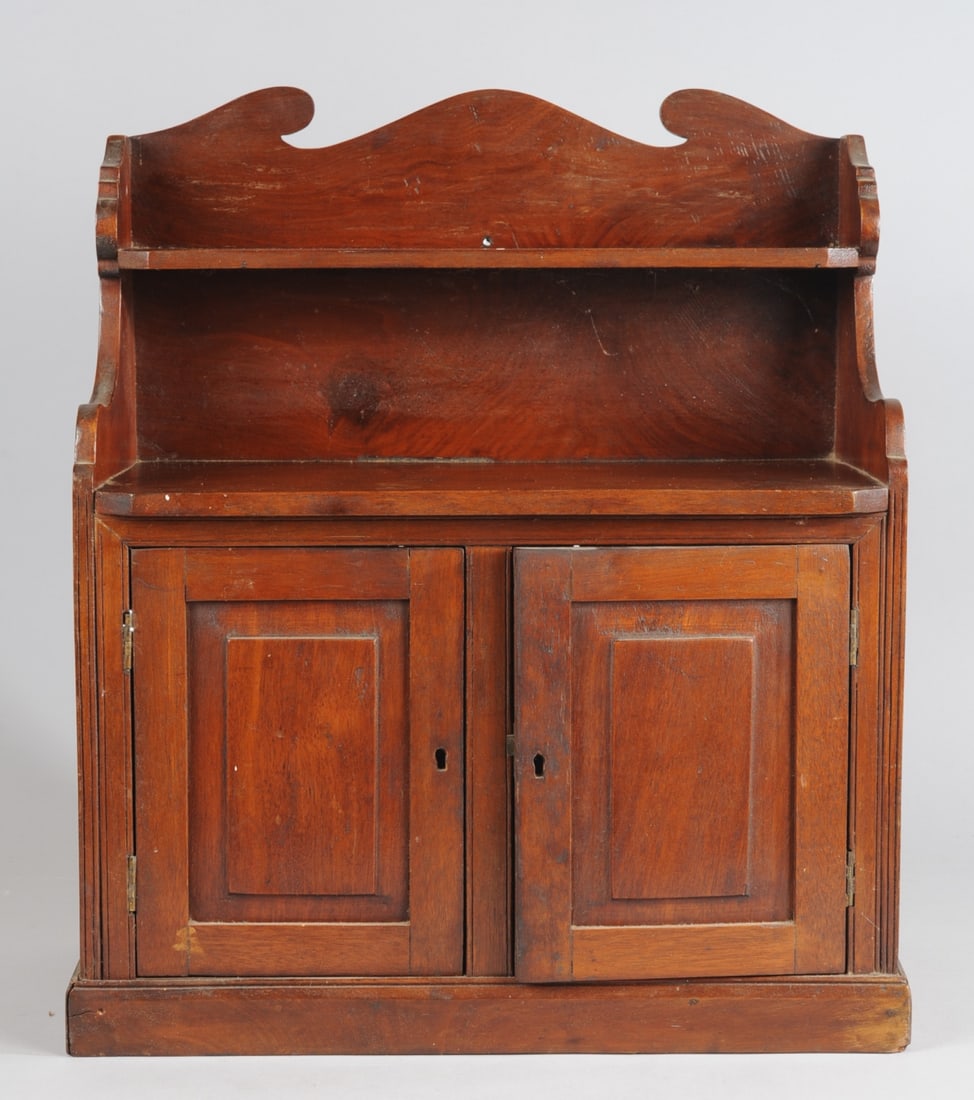 19th C. English Child's Hutch (1 of 7)