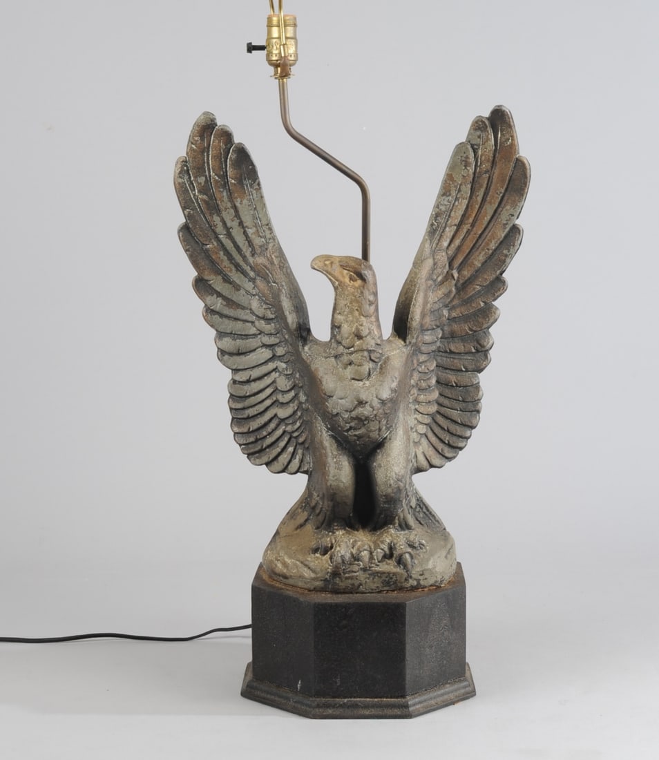 Cast Eagle-Form Lamp (1 of 7)