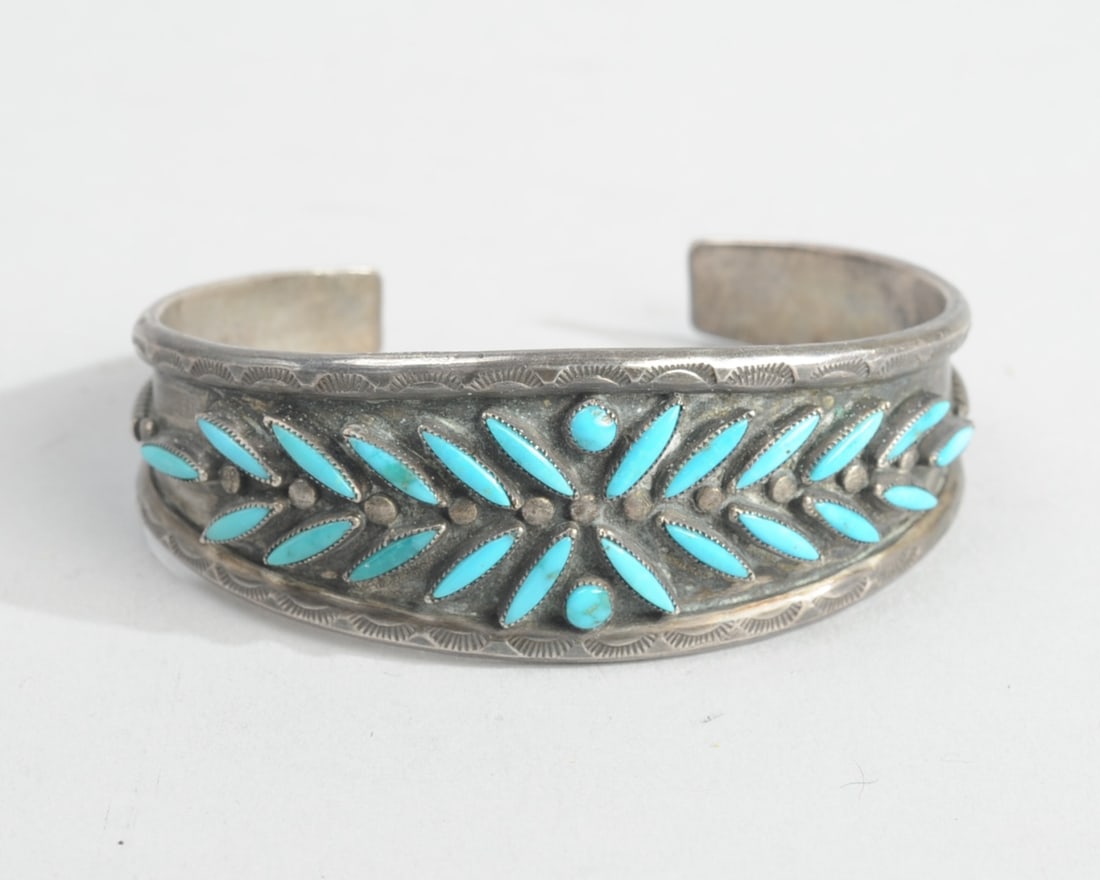 Vintage Zuni Needlepoint Turquoise Cuff (1 of 3)