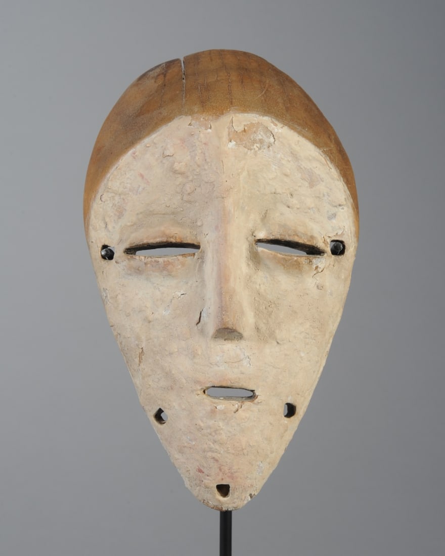 Vuvi Miniature Mask, Gabon (1 of 6)