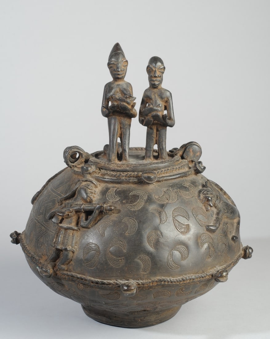 Benin Bronze Lidded Vessel (1 of 7)