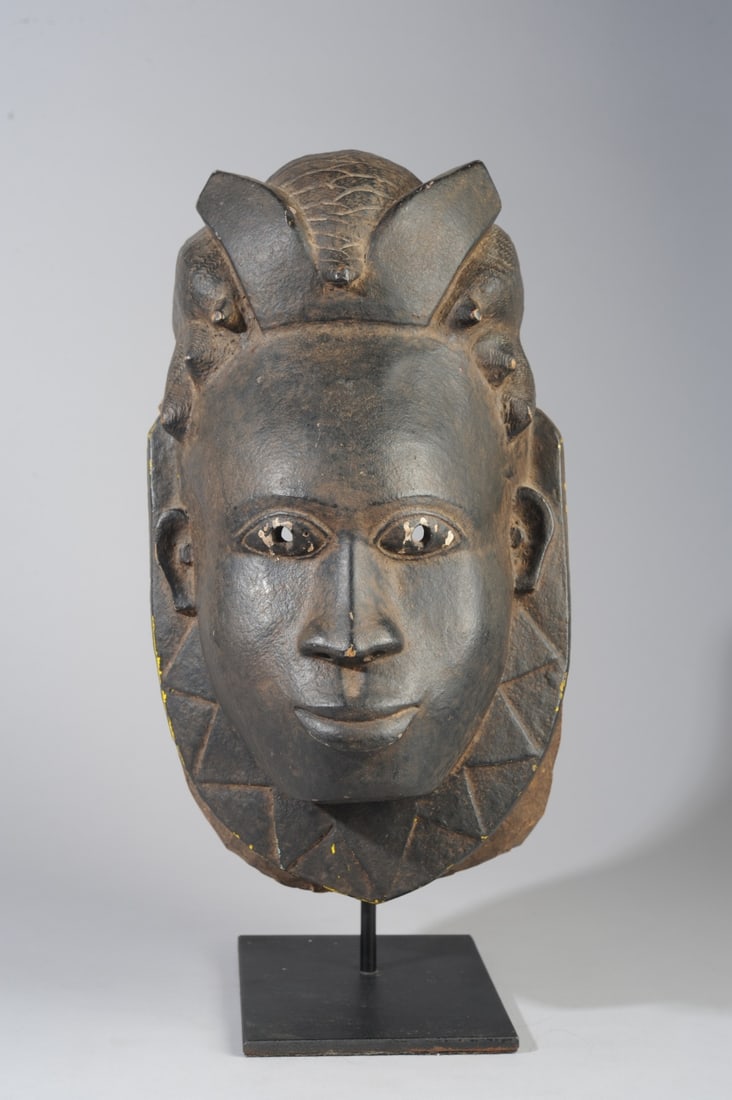 Old Baule Portrait Mask, Congo (1 of 11)