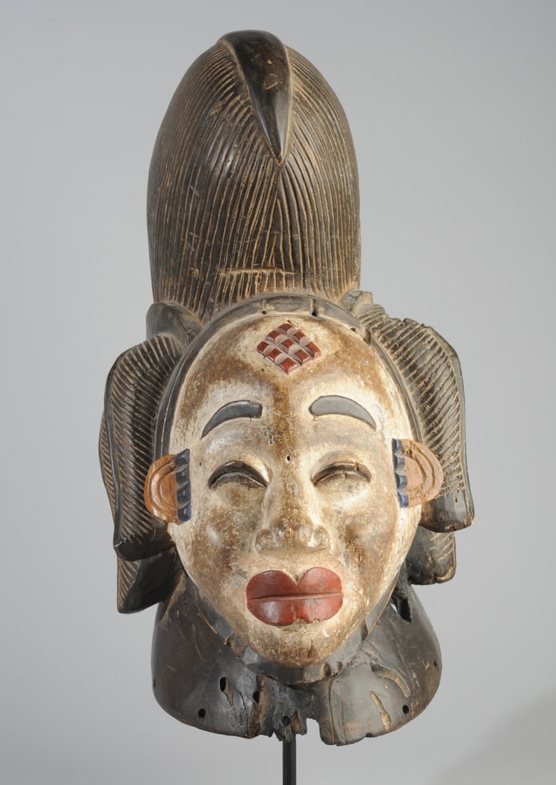 Punu Okuyi Mask, Gabon (1 of 14)