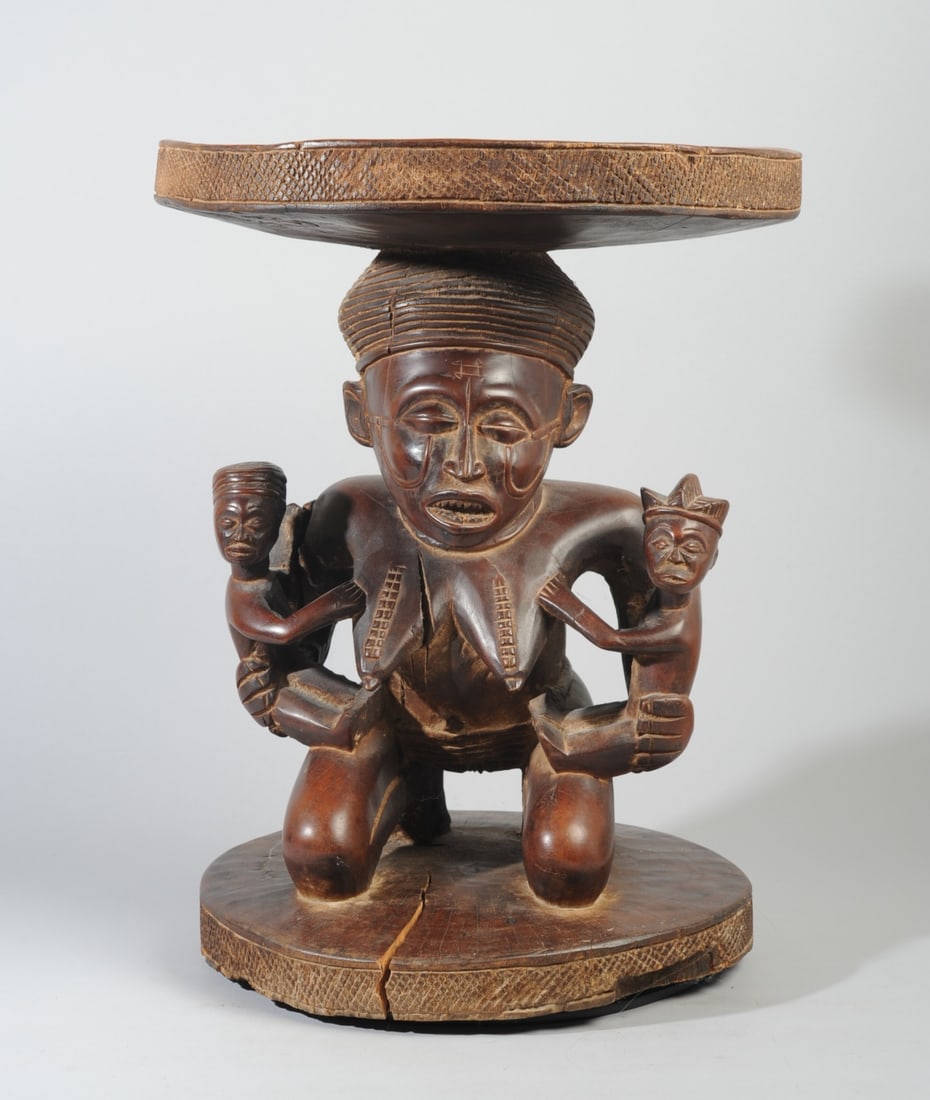 Chokwe Caryatid Stool (1 of 9)