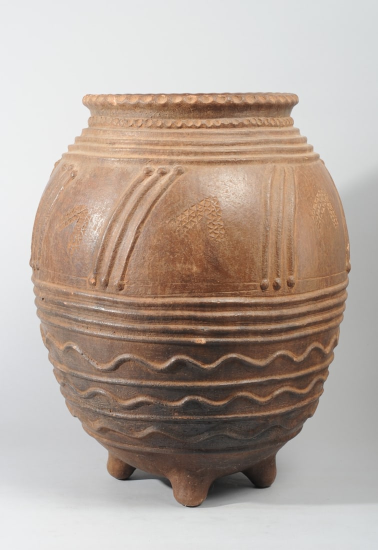 Lg. Kurumba Terracotta Pot, Northern Burkina Faso (1 of 16)