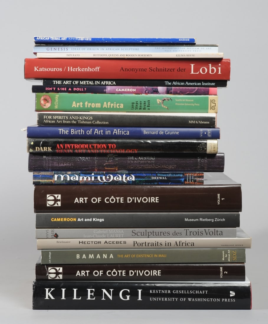 20 Pcs. Books / Booklets, African Art etc. (1 of 4)