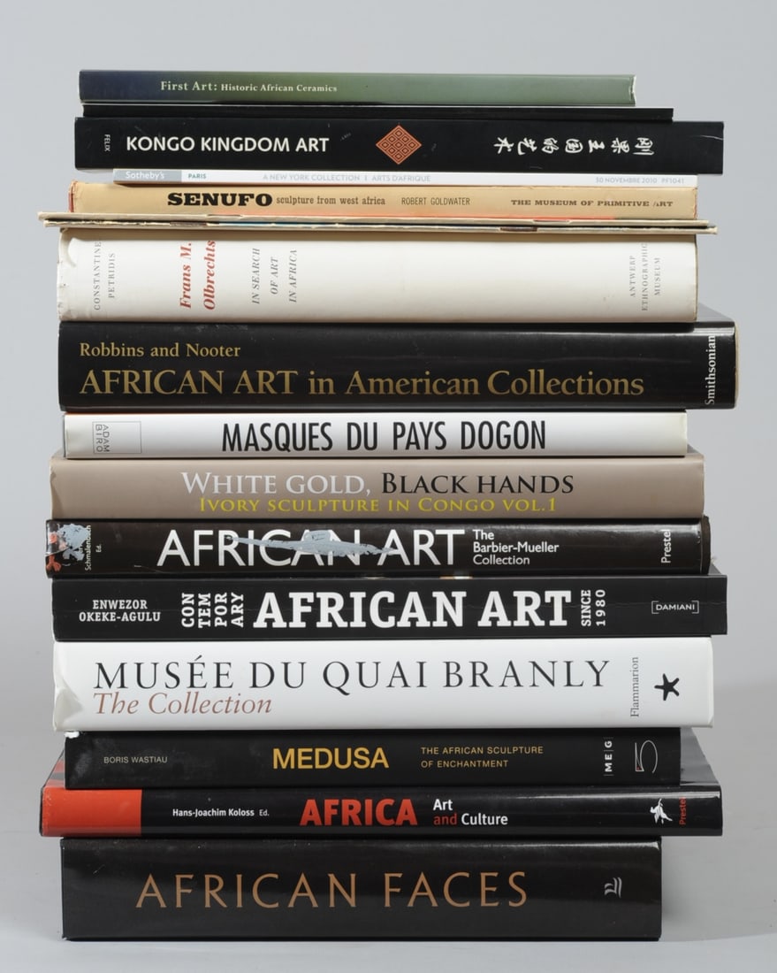 17 Pcs. Books / Booklets, African Art etc. (1 of 4)