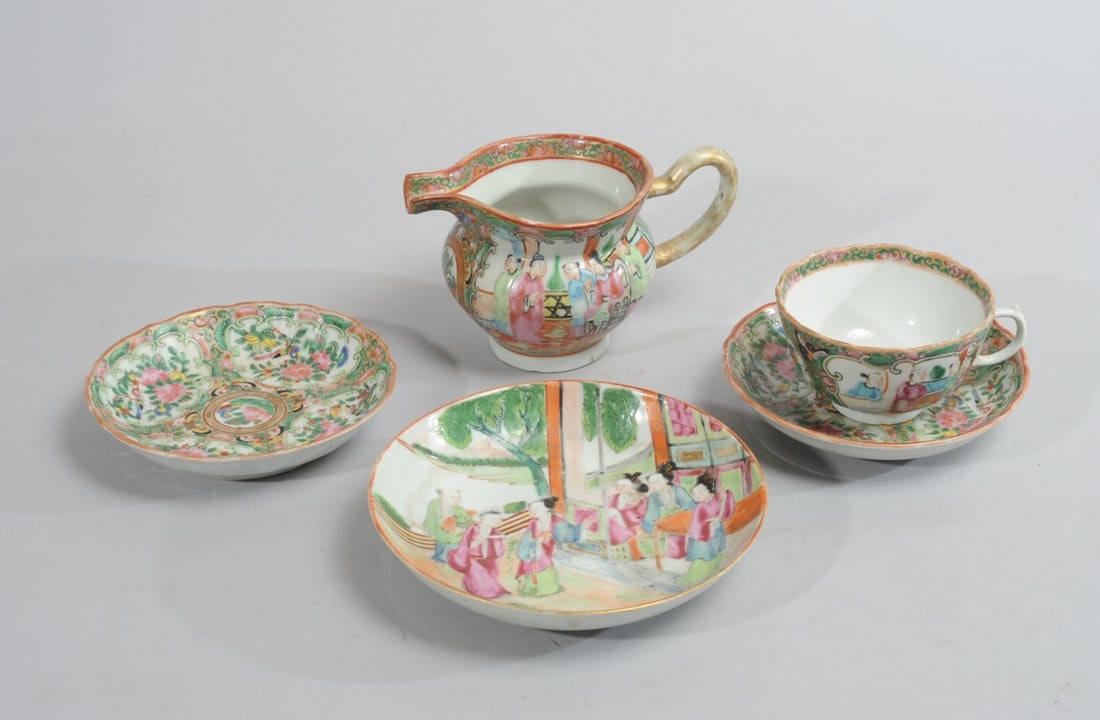 5 Pcs. 19th C.  Chinese Export Rose Medallion (1 of 7)