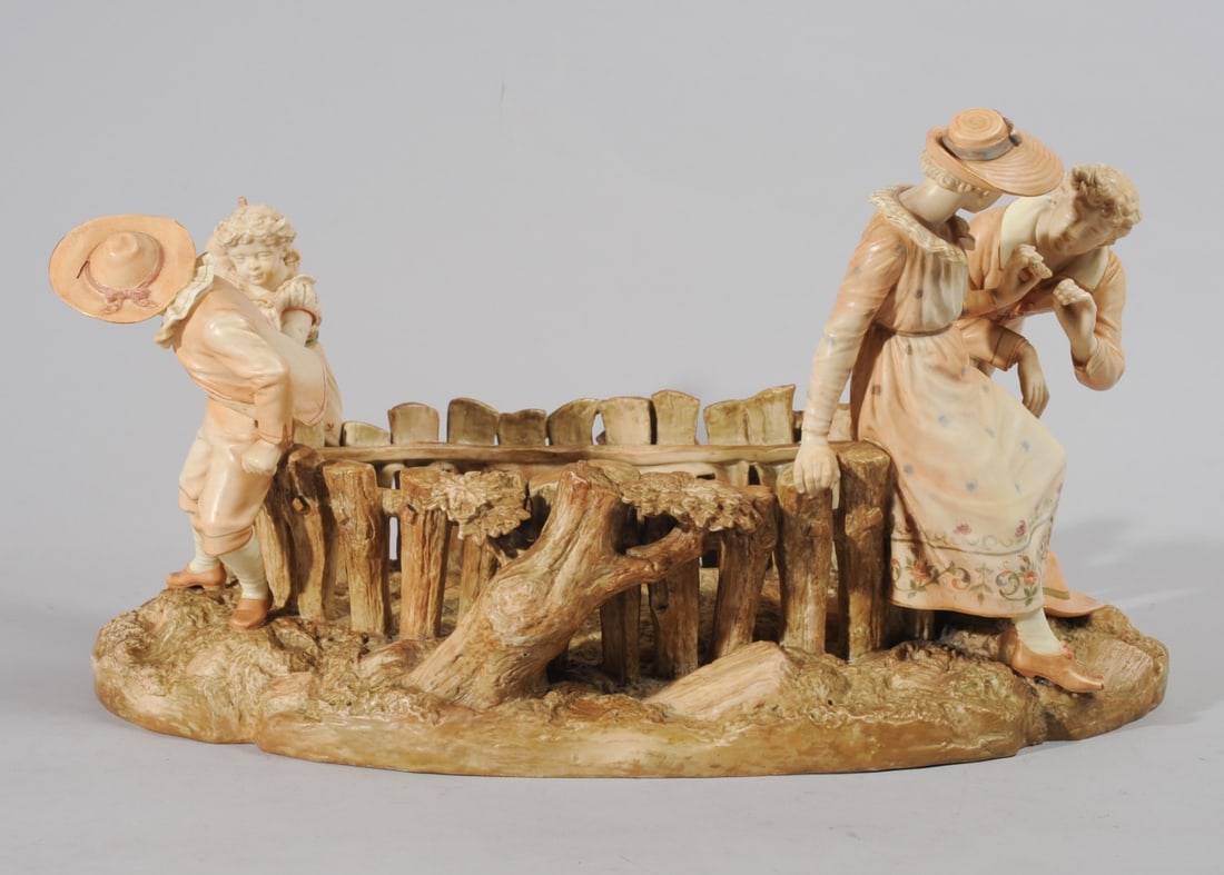 Hadley Royal Worcester Figural Centerpiece (1 of 11)