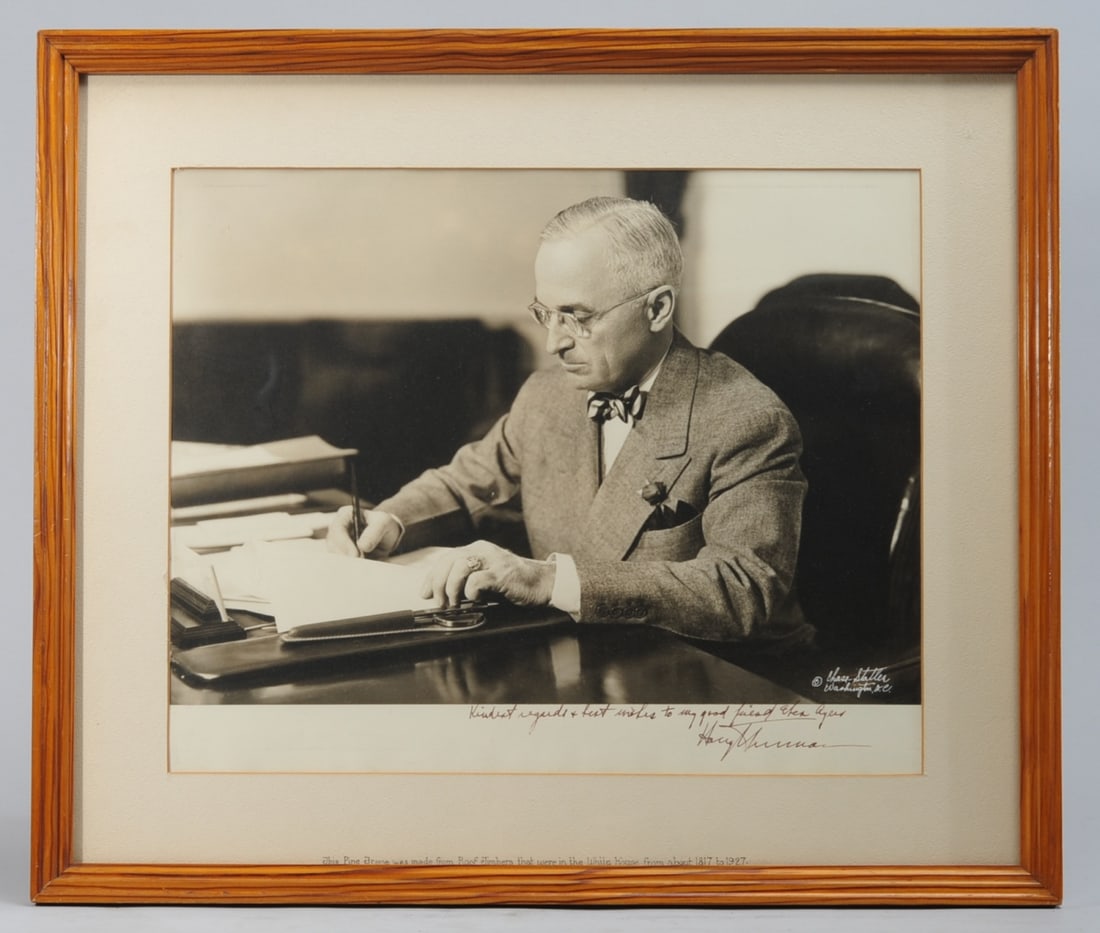 Harry Truman Signed Photo White House Relic Frame (1 of 11)