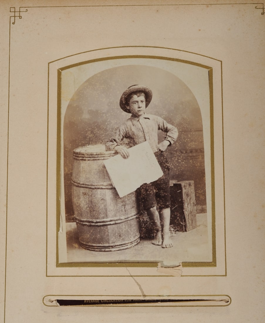 8 Antique Photo Albums w/Photos (1 of 13)