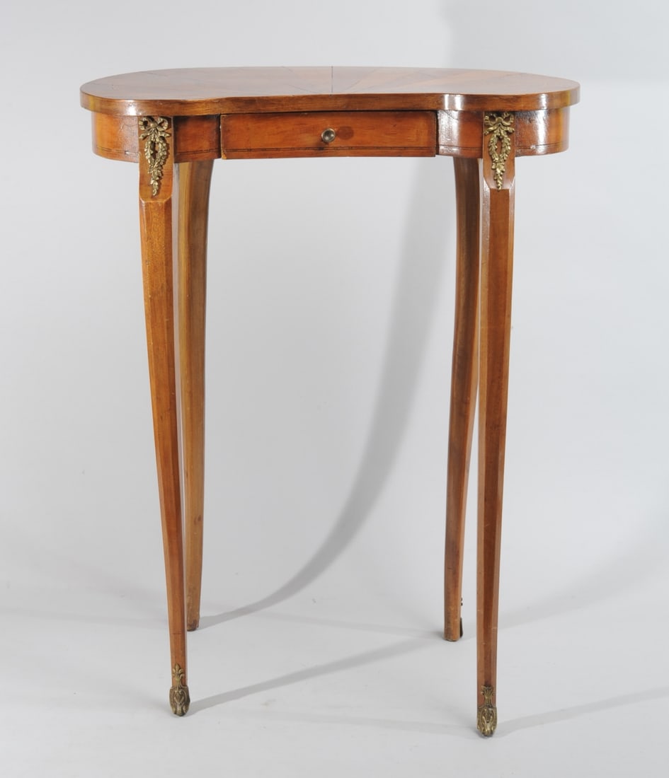 French Parquetry Kidney Side Table (1 of 13)