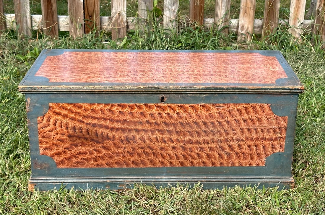 American Antique Grain Painted Blanket Chest (1 of 19)