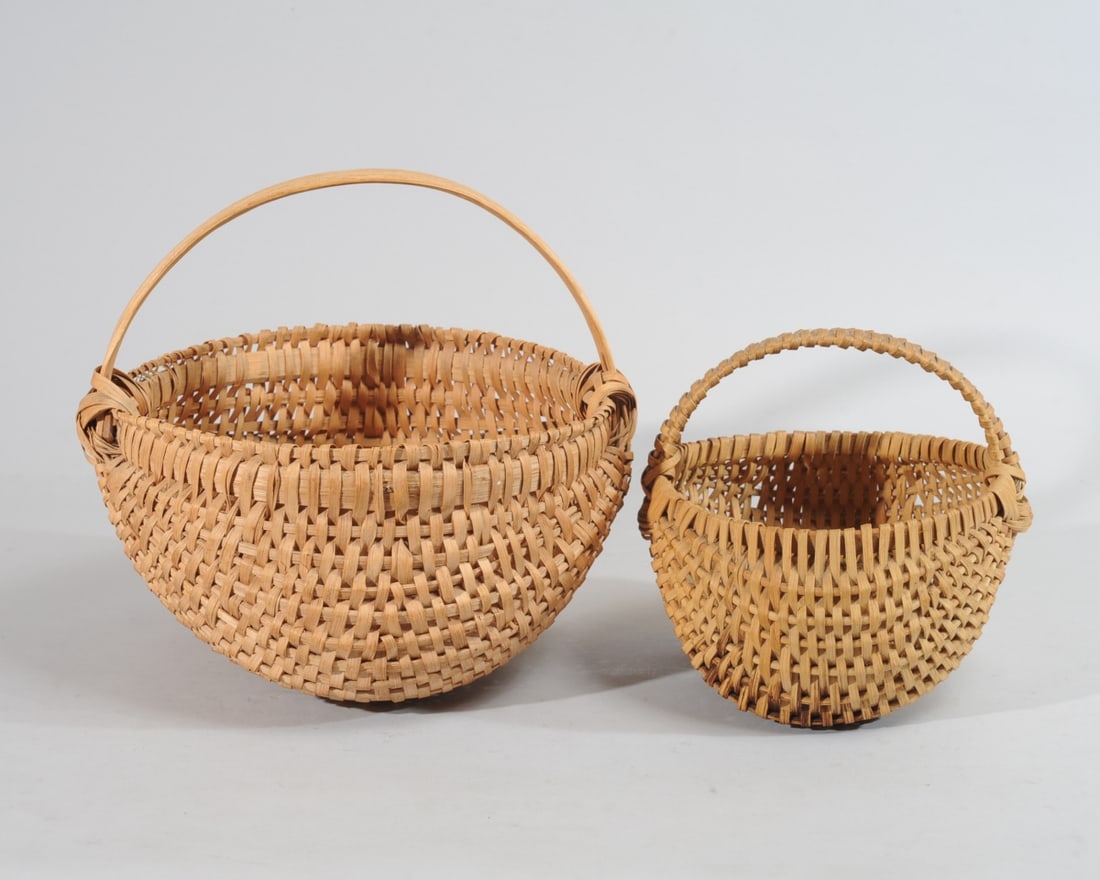 Lot of 2 Vintage Buttocks Baskets (1 of 5)