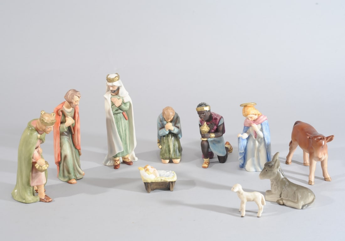 Vintage 10 Piece Goebel Nativity Set (1 of 12)
