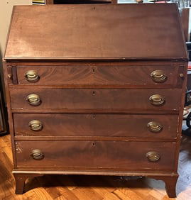 Early Biggs Hepplewhite-Style Desk