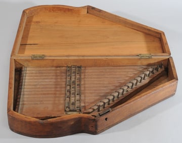 Antique Phonoharp in Case