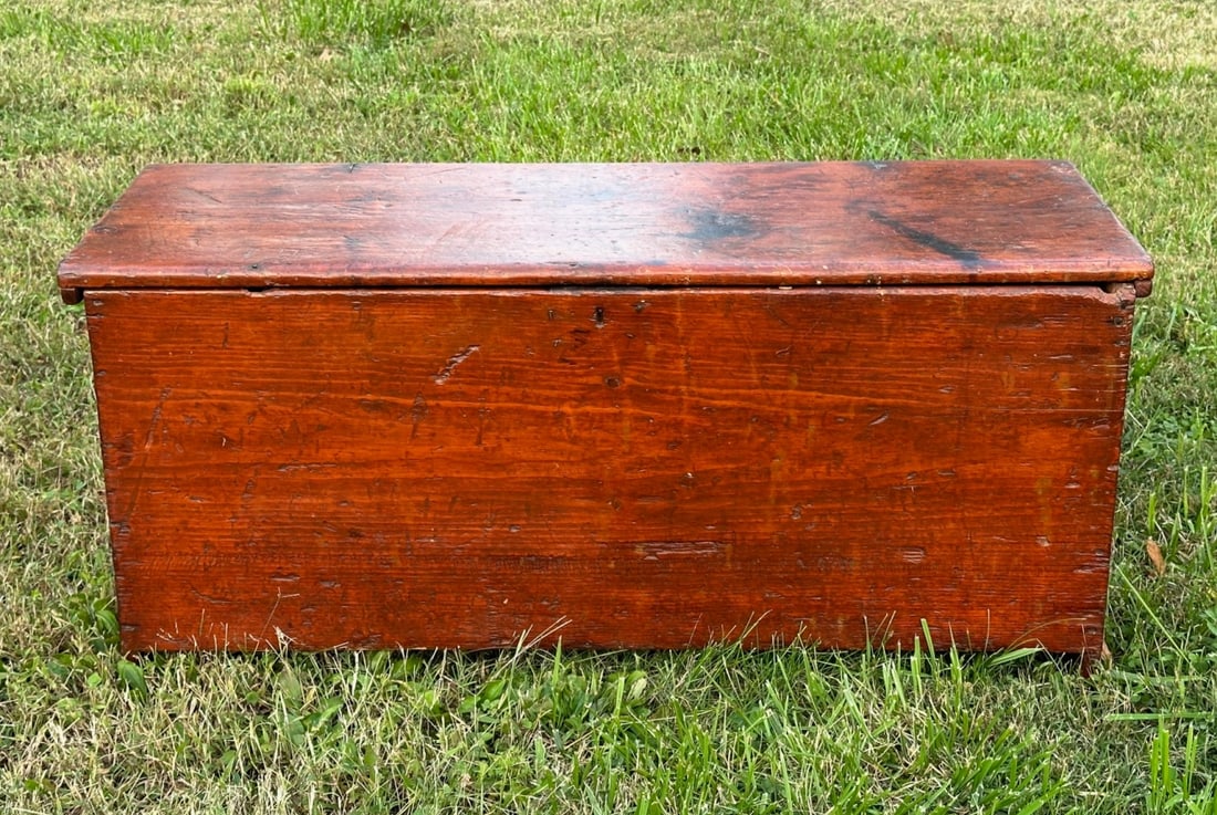 18th C. Pine Blanket Chest (1 of 4)