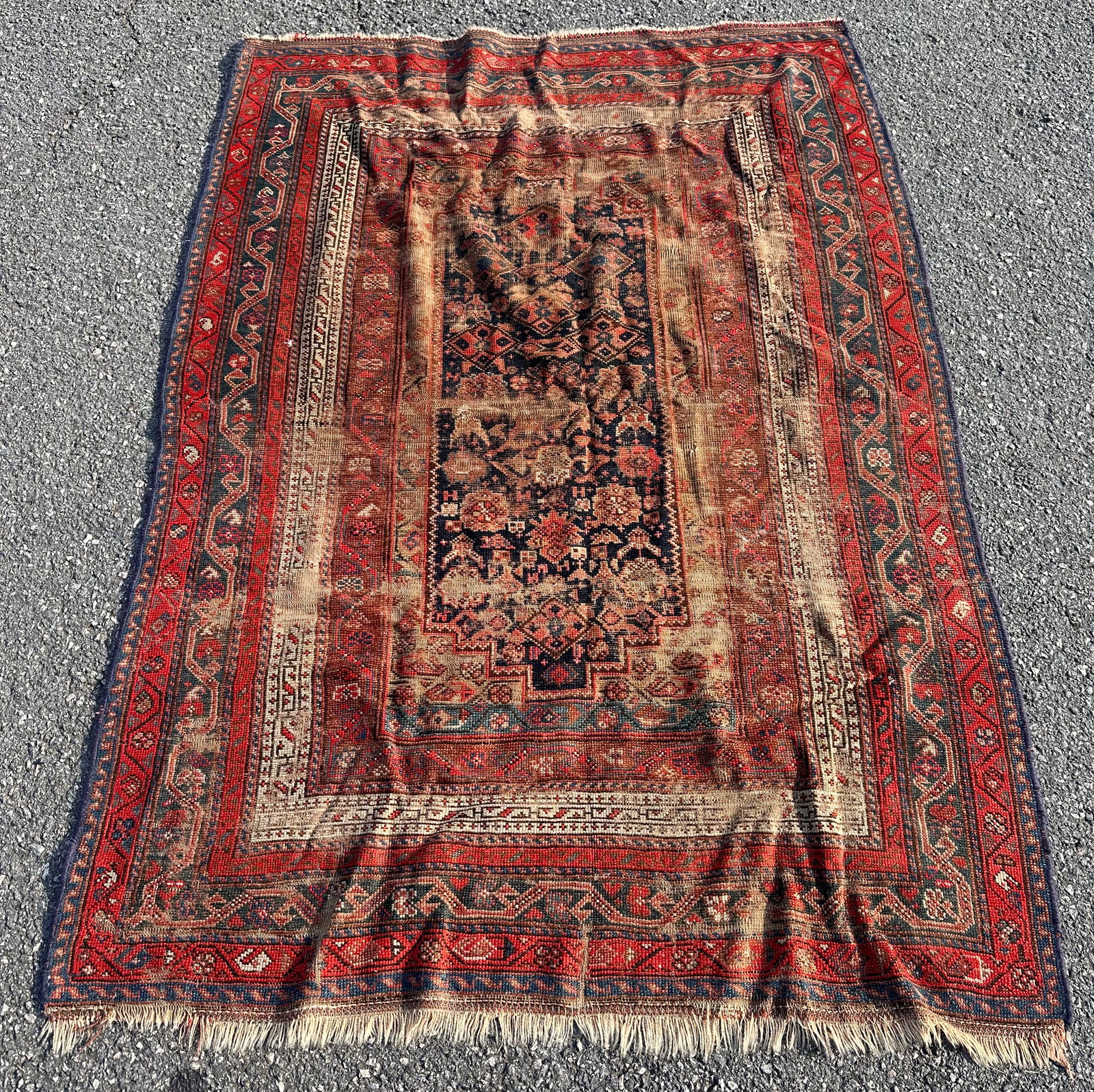 Antique Turkish Rug: Approx. 6' 8" x 4' 6".
