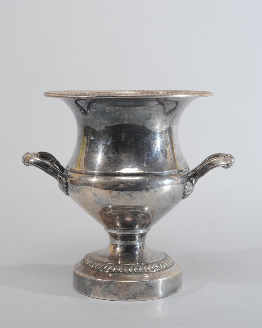 Silverplate Trophy Style Vase (1 of 4)