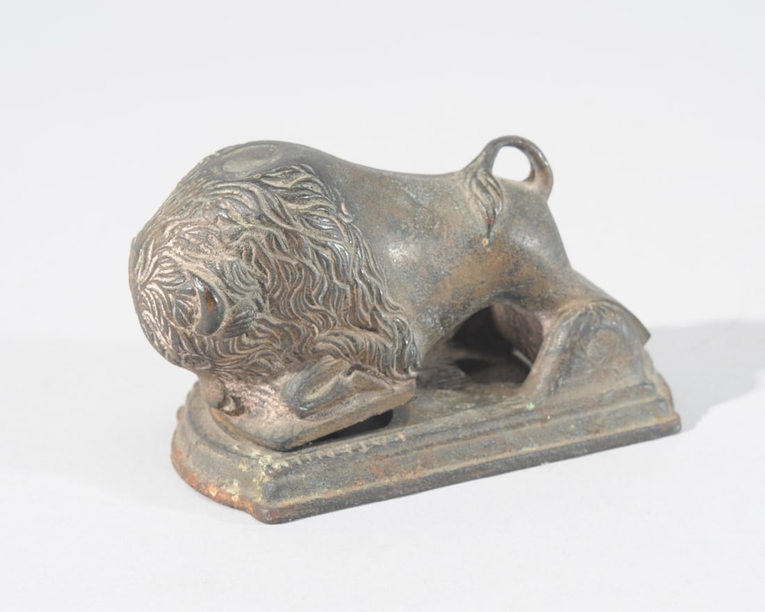 Antique Cast Iron Buffalo Seal Press (1 of 3)