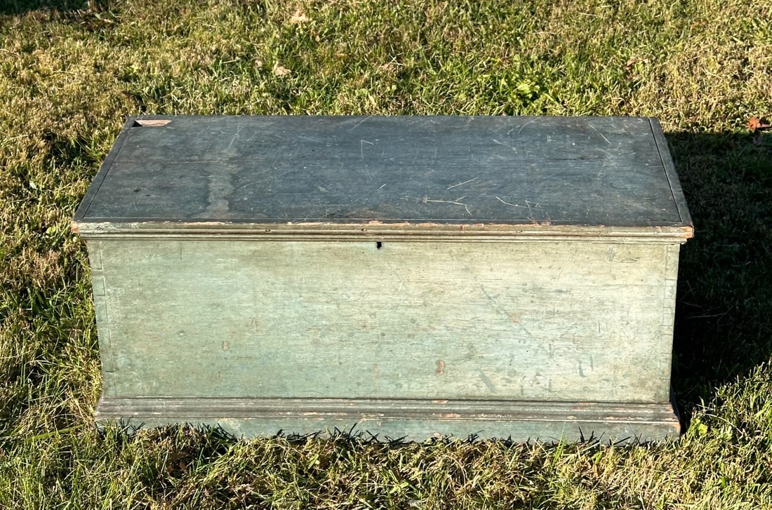 19th C. Mid Atlantic Painted Blanket Chest (1 of 8)