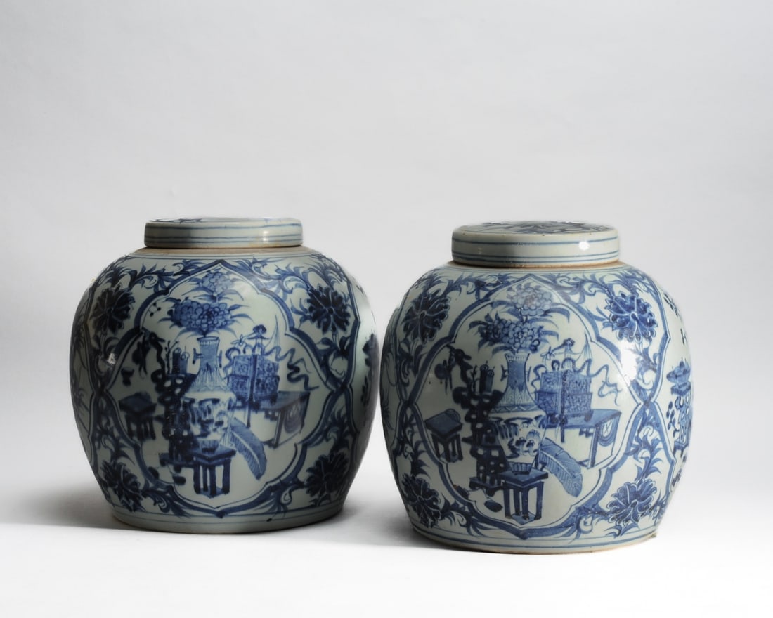 Pair Large Chinese Blue & White Jars (1 of 10)