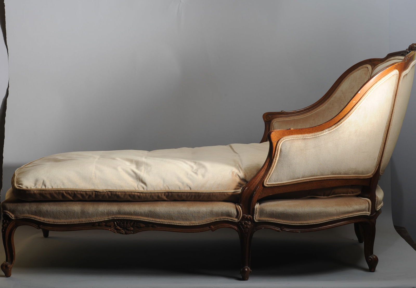 Louis XV Style Chaise Lounge (1 of 7)