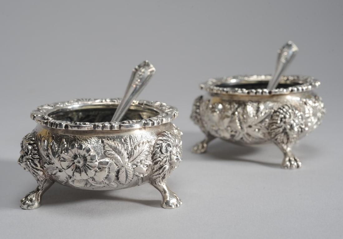 Two S. Kirk & Son Sterling Lion & Paw Master Salts (1 of 7)