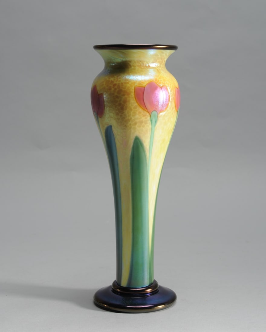 Orient & Flume Art Glass Tulip Vase Beyers Sillars (1 of 6)