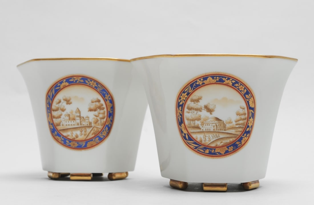 Pair Richard Ginori Cache Pots (1 of 9)