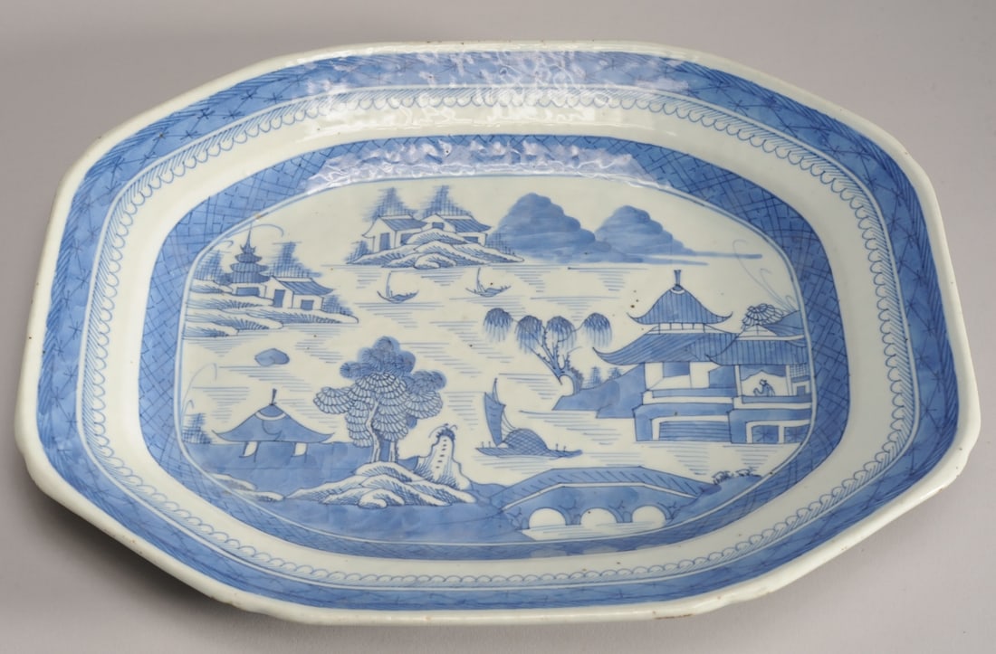 Chinese Export B & W  Canton Platter (1 of 5)