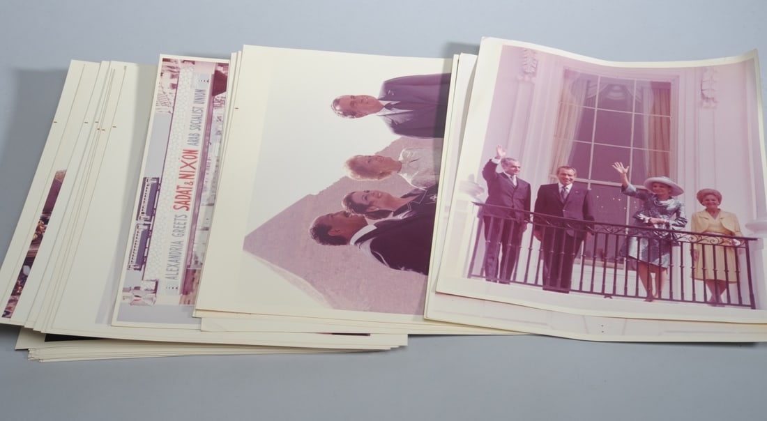 43 Official White House Photos, Richard Nixon (1 of 10)