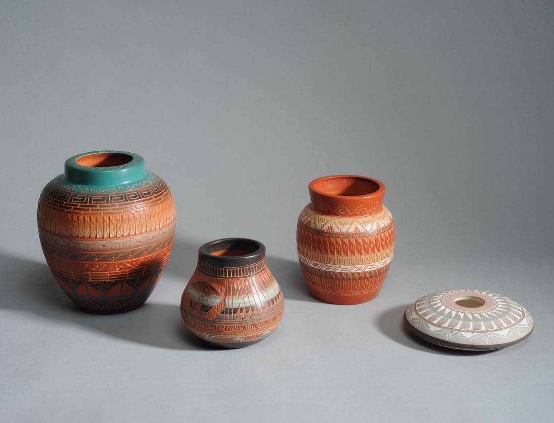 4 Signed Navajo Pottery Jars, Susie Charlie, ++ (1 of 9)
