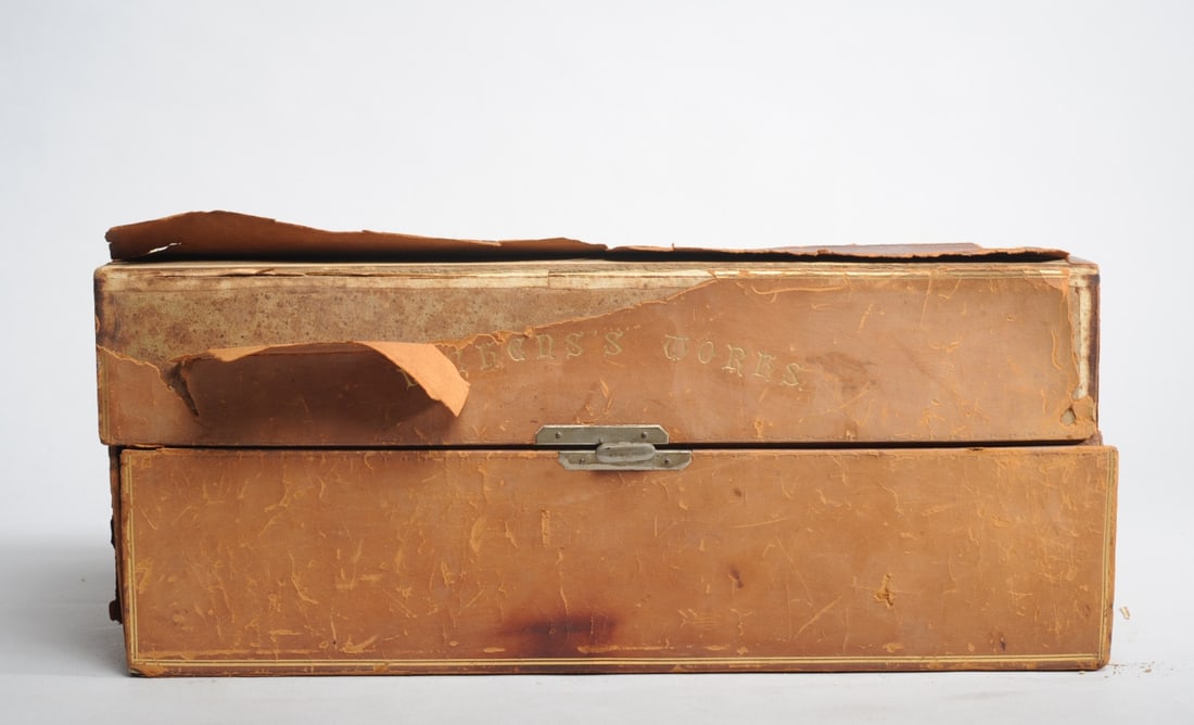 16 Vol. Charles Dickens, Chapman & Hall, Leather (1 of 6)