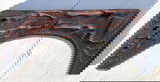 Lombak Architectural Element