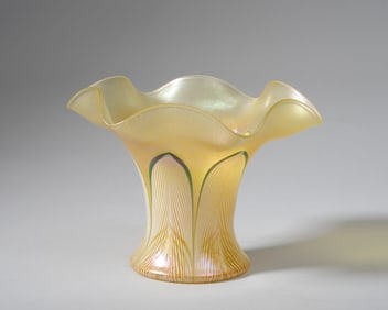 Quezal Art Glass Pulled Feather Vase