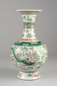 Chinese Famille Verte Phoenix Yen Yen Vase