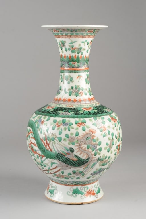 Chinese Famille Verte Phoenix Yen Yen Vase (1 of 11)