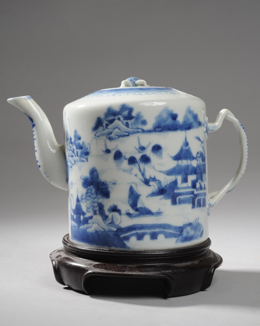 Chinese Export Blue & White Canton Teapot (1 of 7)