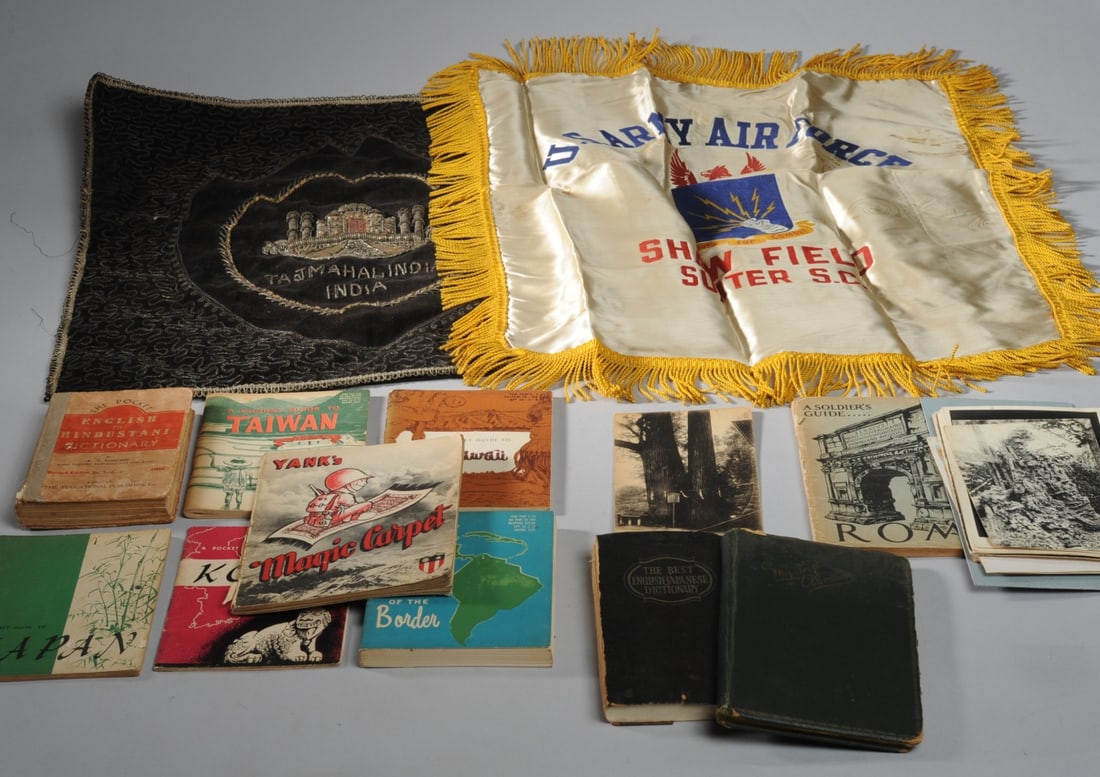 1940-50s  Armed Forces Pocket Guides, Postcards+ (1 of 7)